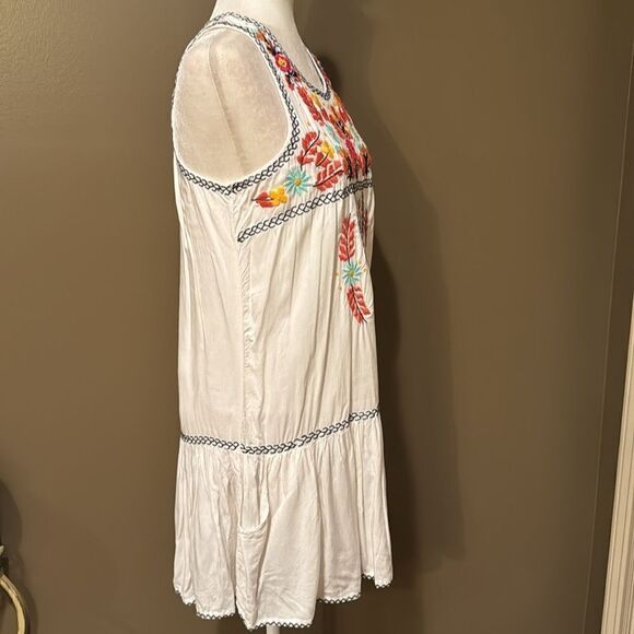 Lovers + Friends BOHO  Embroidered Tank Dress Size Medium - Picture 5 of 11
